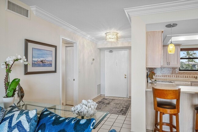 3951 N Ocean Blvd in Delray Beach, FL - Building Photo - Building Photo