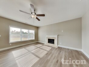 905 Southfork Dr in Loganville, GA - Building Photo - Building Photo