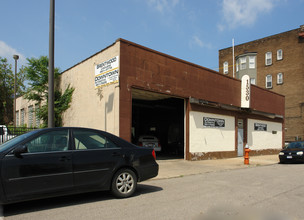 Cleveland Compound Student Housing in Cleveland, OH - Building Photo - Building Photo