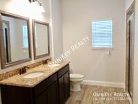 4616 Pickett St photo'