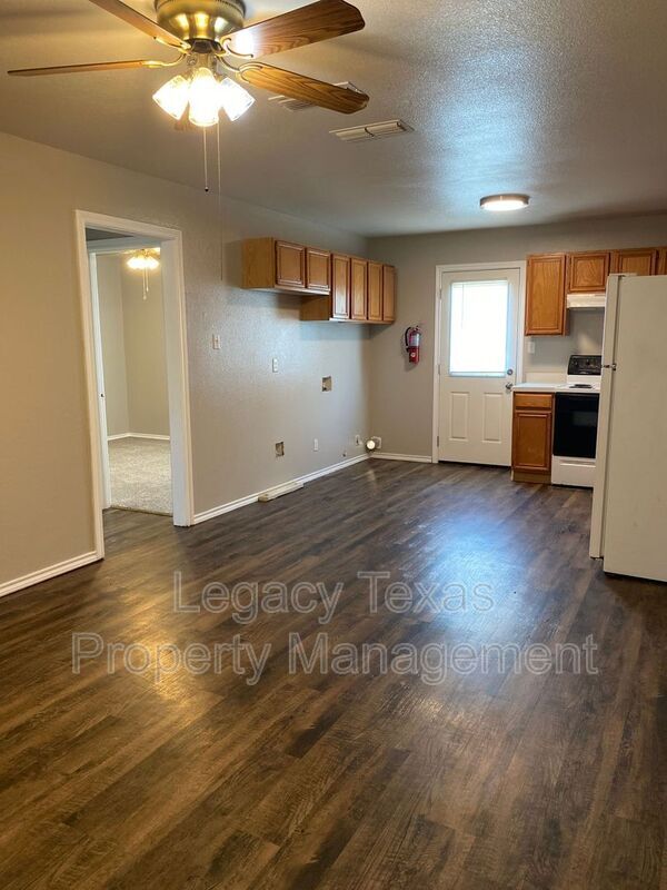 property at 701 Miracle Ln