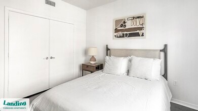 440 NE 4th Ave, Unit 609 in Fort Lauderdale, FL - Building Photo - Building Photo