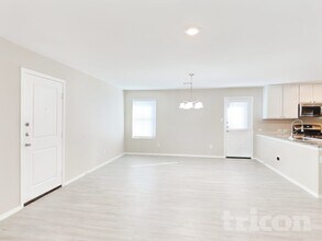 10246 Devon Wheel St in San Antonio, TX - Building Photo - Building Photo