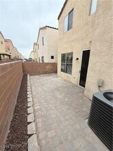 9776 Villa Lorena Ave in Las Vegas, NV - Building Photo - Building Photo