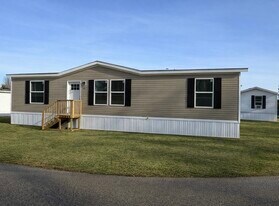 48 Dusty Trail in Battle Creek, MI - Building Photo