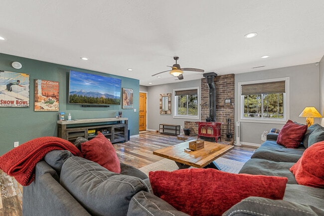 5420 Cassi Ln in Flagstaff, AZ - Building Photo - Building Photo