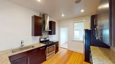 Recently updated Jefferson Park home with in Denver, CO - Building Photo - Building Photo