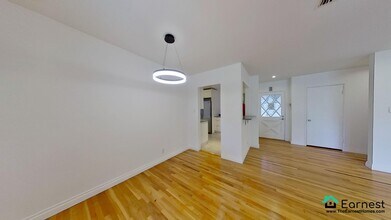 13037 Aetna St in Los Angeles, CA - Building Photo - Building Photo