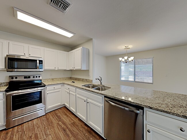 2865 N Silver Island Way in Tucson, AZ - Building Photo - Building Photo