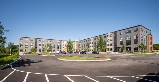 112 Garden St in South Burlington, VT - Building Photo - Building Photo