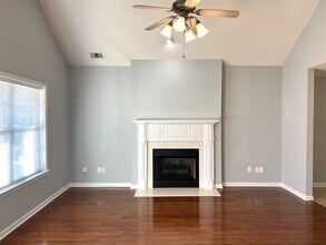 126 Cedarland Dr in Warner Robins, GA - Building Photo - Building Photo