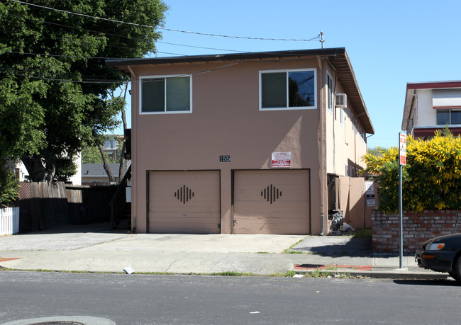 Madison Apartments in Redwood City, CA - Building Photo - Building Photo