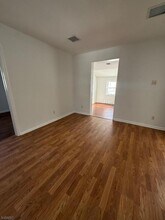 98 Broughton Ave in Bloomfield, NJ - Building Photo - Building Photo