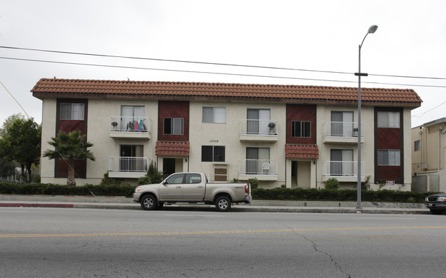 12359 Oxnard St in North Hollywood, CA - Building Photo - Building Photo