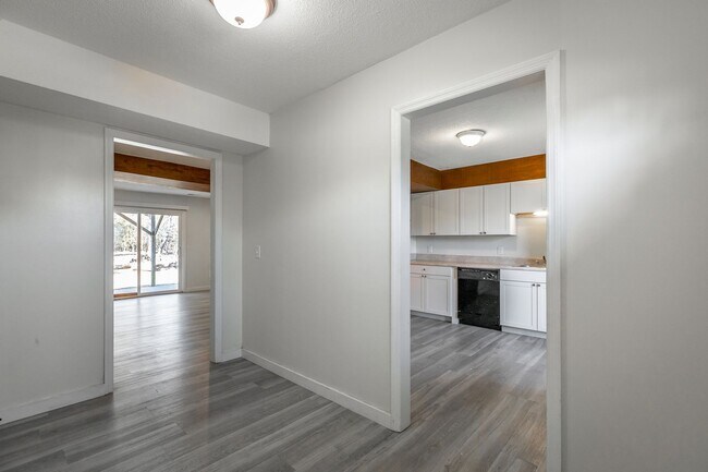 1405 Stratton Pl Dr-Unit -B in Chattanooga, TN - Building Photo - Building Photo