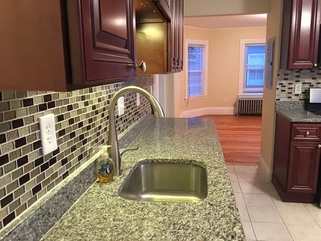 property at 39 Watts St