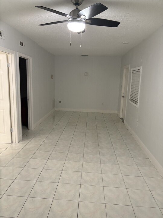 4345 NW 200th St in Miami Gardens, FL - Building Photo