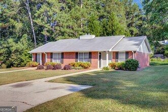 105 Belle Dr in Fayetteville, GA - Building Photo - Building Photo