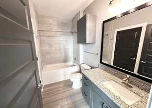 5005 E Parmer Ln in Manor, TX - Building Photo - Building Photo