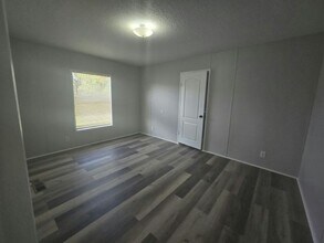 1123 Walt Williams Rd in Lakeland, FL - Building Photo - Building Photo