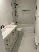 3613 S Gunnison St, Unit 3613 in Tacoma, WA - Building Photo - Building Photo