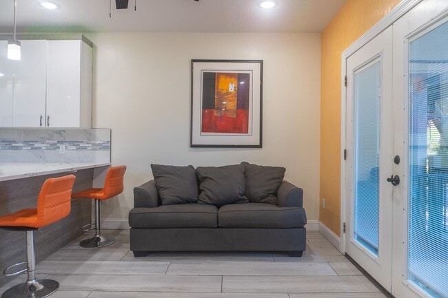 property at 4 Highview Rd