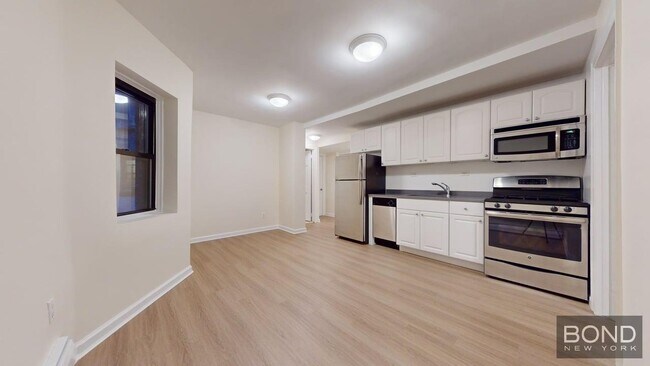 property at 150 E 84th St
