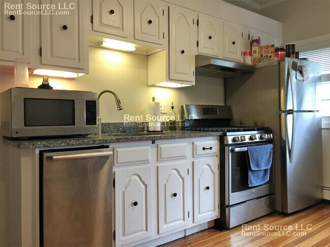 property at 519-521 Main St