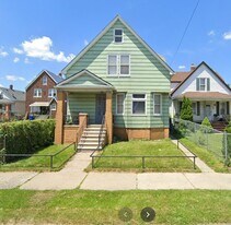 2673 Holmes St in Hamtramck, MI - Building Photo