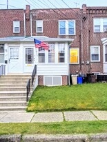 24 Davis Ave in Mt Ephraim, NJ - Building Photo