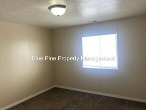 460 E Center St in Shelley, ID - Building Photo - Building Photo