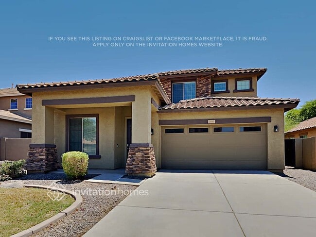 property at 1441 E Thornton Ave