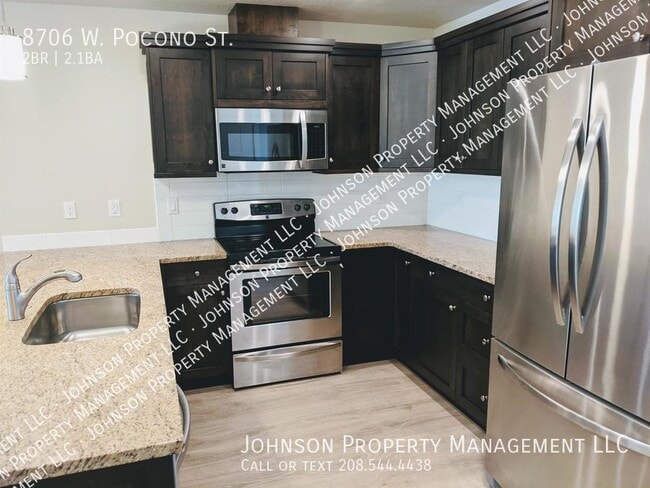 8706 W Pocono St in Garden City, ID - Building Photo - Building Photo