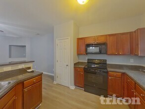 246 White Mountain Pass in Mcdonough, GA - Building Photo - Building Photo