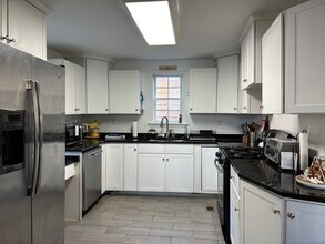 185 Fishburne St in Charleston, SC - Building Photo - Building Photo