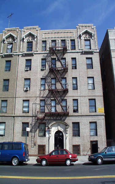 2310 Valentine Ave in Bronx, NY - Building Photo