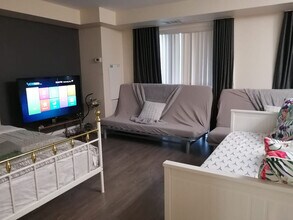 300 Front St W in Toronto, ON - Building Photo - Building Photo