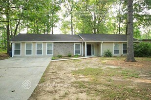 1163 Sandalwood Dr in Lawrenceville, GA - Building Photo