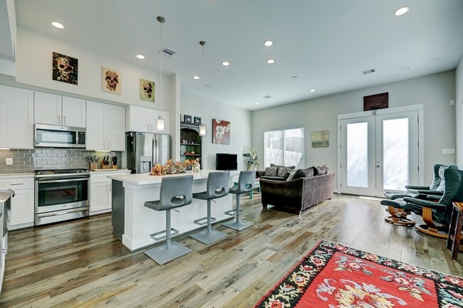 property at 806 Thornton Rd