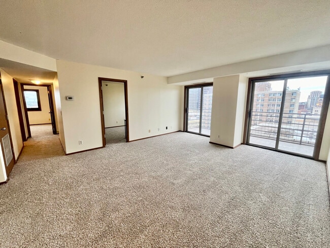 property at 26 W 10th St