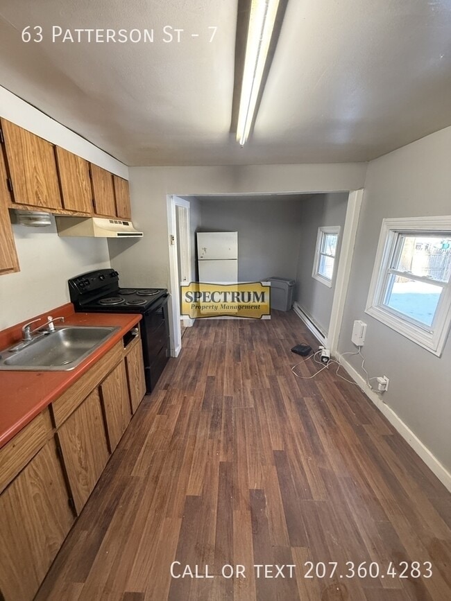 63 Patterson St in Augusta, ME - Building Photo - Building Photo