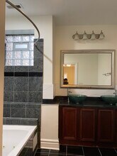 7010 S Merrill Ave in Chicago, IL - Building Photo - Building Photo