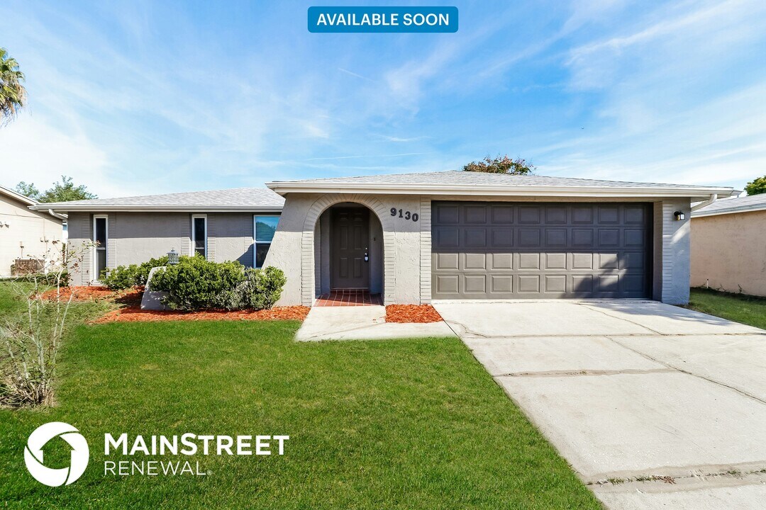 9130 Hunt Club Ln in Port Richey, FL - Building Photo