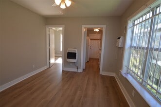 2714 Holman St in Houston, TX - Building Photo - Building Photo