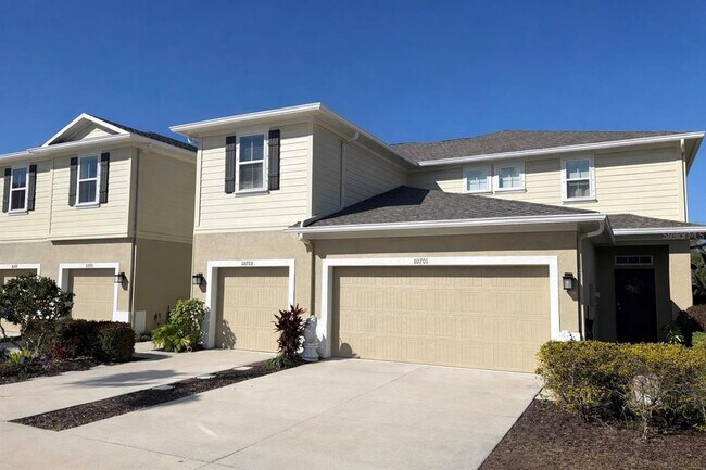 10703 Verawood Dr in Riverview, FL - Building Photo - Building Photo