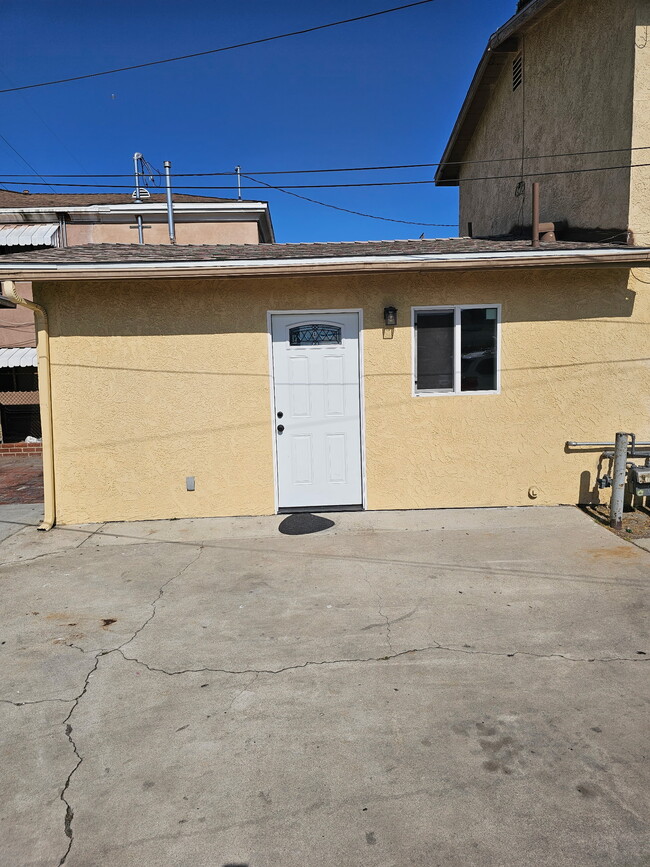property at 2558 Southern Ave