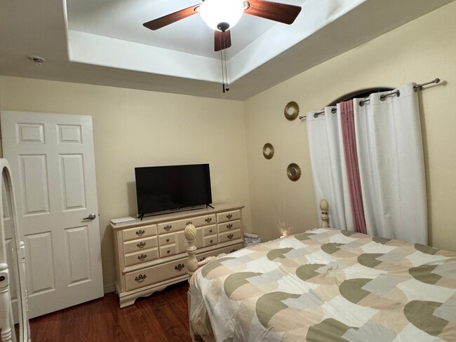 property at 7204 N 44th Ln