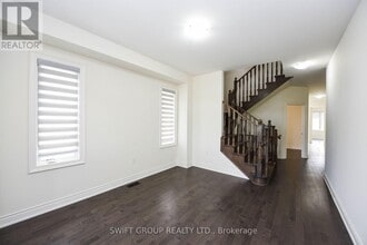 24 Dotchson Ave in Caledon, ON - Building Photo - Building Photo