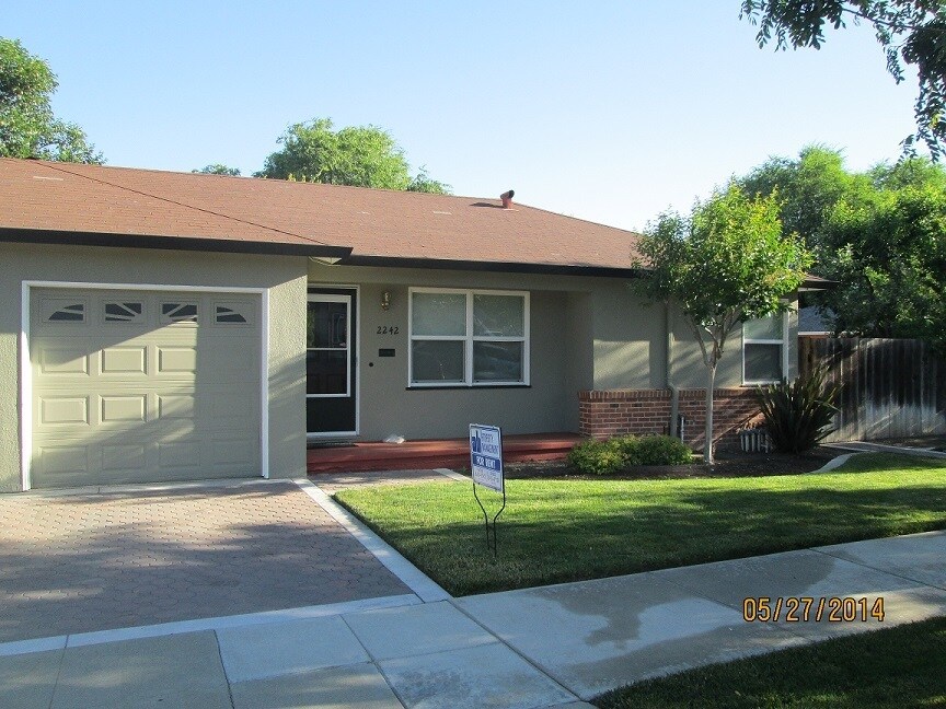 2242 8th St in Livermore, CA - Building Photo