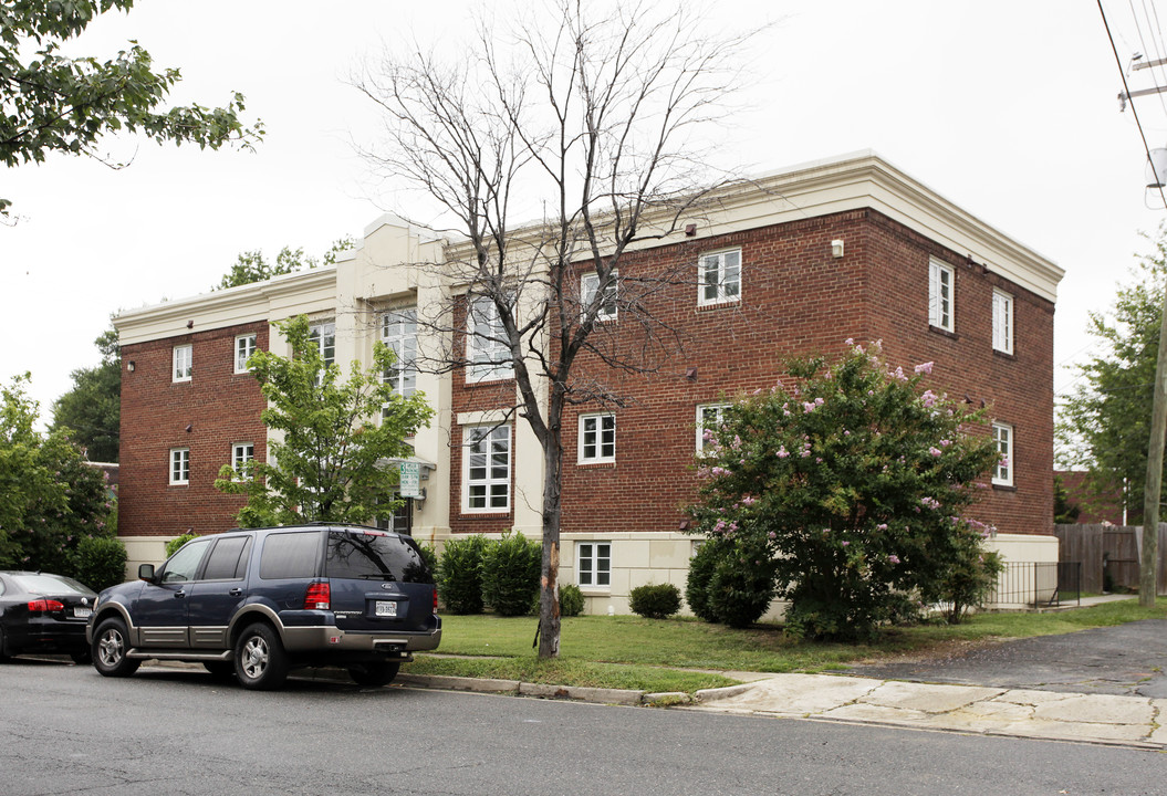 1219 Oronoco St in Alexandria, VA - Building Photo